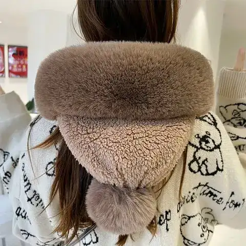Beanie Scarf Set Details
